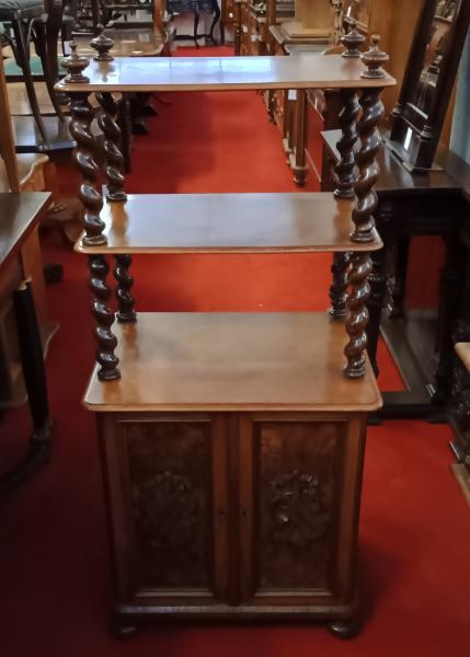 Stodola.cz - Skříňka s policemi