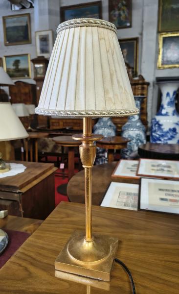Stodola.cz - Stolní lampa