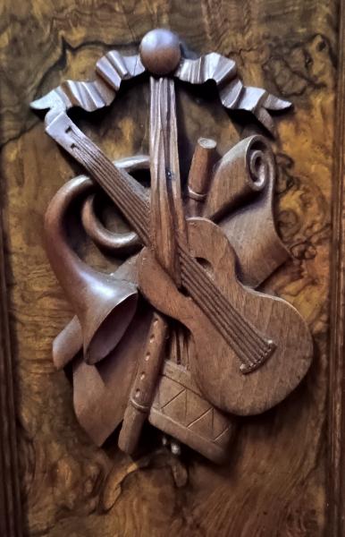 Stodola.cz - Skříňka s policemi